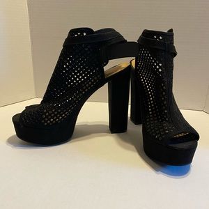 Womens heels